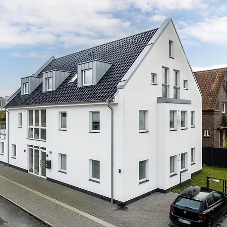 Penthouse Am Marschweg Apartment Oldenburg Exterior photo
